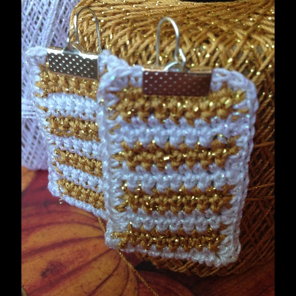 UNIQUE CROCHET EARRINGS - Picture 1 of 3