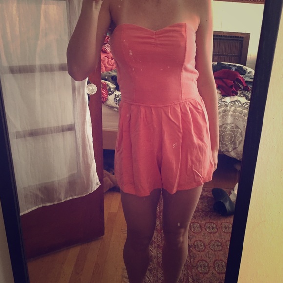 Young Fabulous & Broke Other - Pink onesy jumper