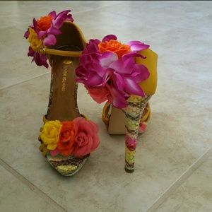 River Island - Multicolor Corsage Strappy Sandals