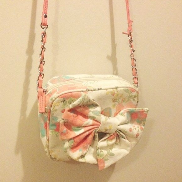Pink now purse