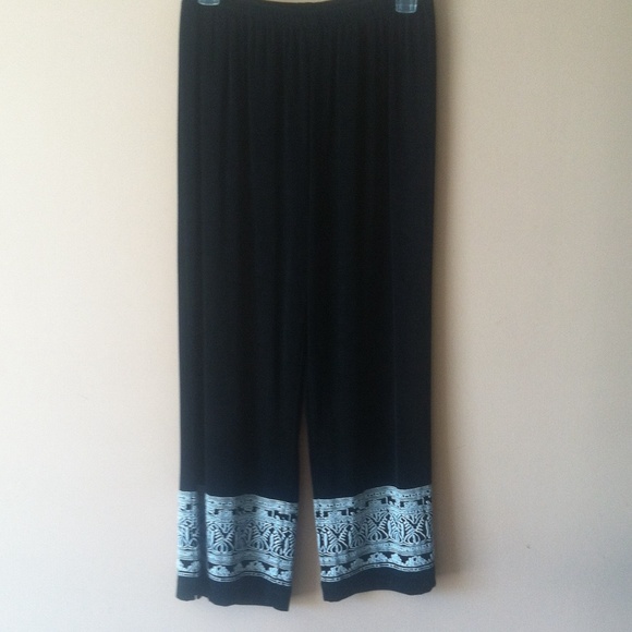 Black Capri