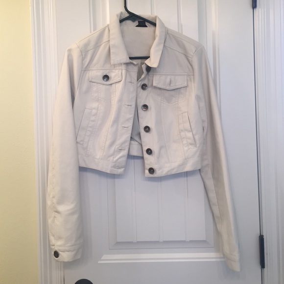 Rue 21 White jacket