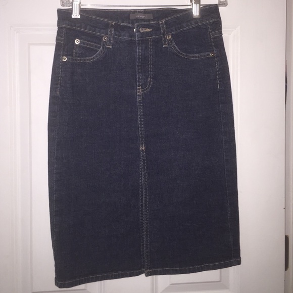 Denim Pencil skirt - Picture 1 of 4