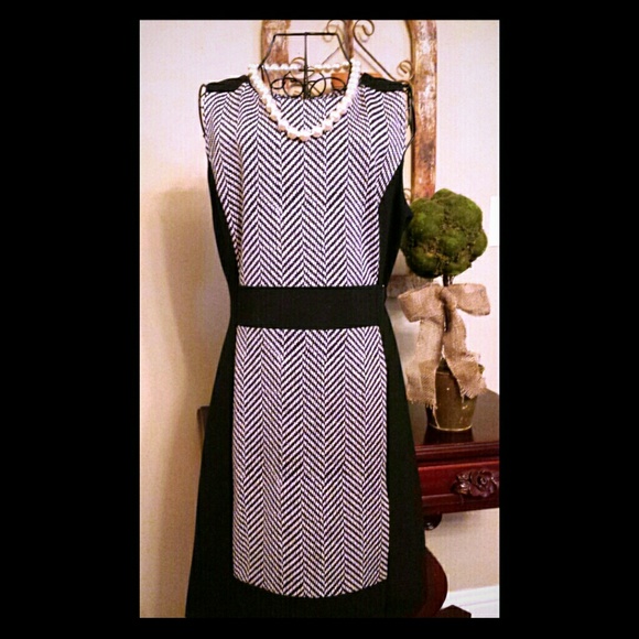 Mini chevron border block Michael Kors dress.