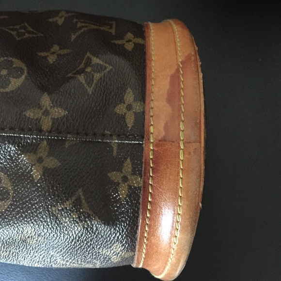 🧿🚫SOLD🚫Authentic Louis Vuitton Small Bucket Bag - Picture 4 of 8