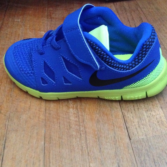 Boys Sneakers in box