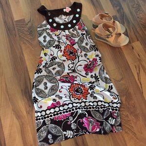 ⬇️PRICE DROP⬇️ Sleeveless Shift Dress - small 👗