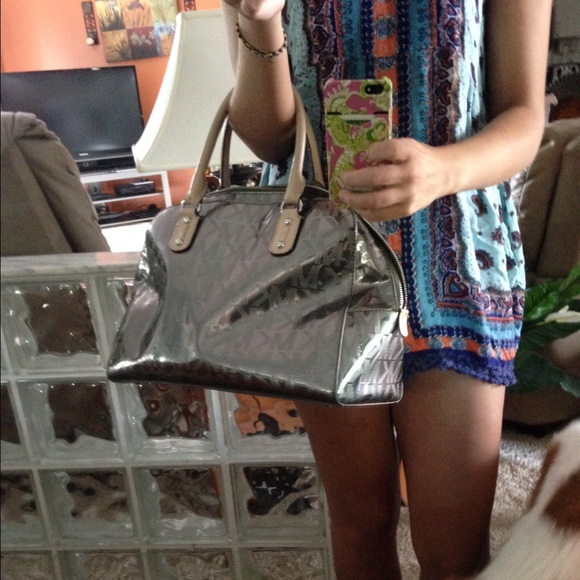 Micheal Kors Purse (SOLD) - Picture 4 of 4