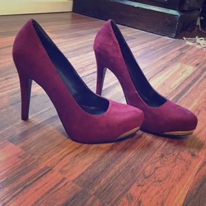 Maroon and Gold Aldo Heels