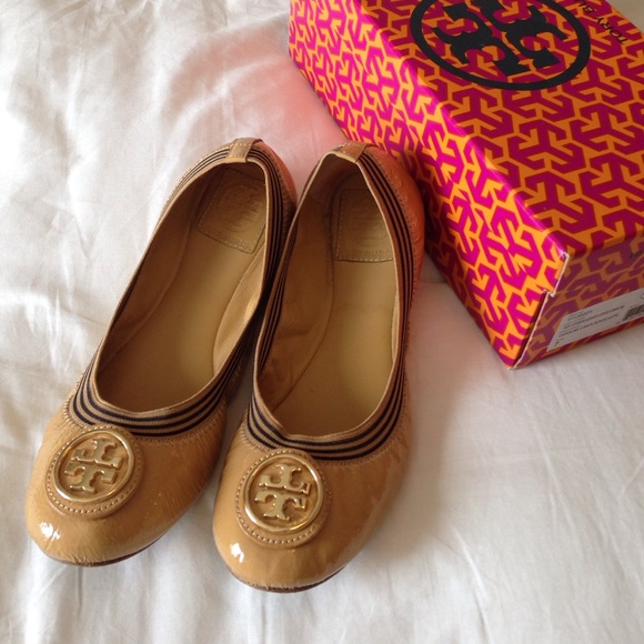 Tory Burch Shoes - Blitz Price $54 Tory Burch Caroline Flats