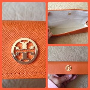Tory Burch glasses case