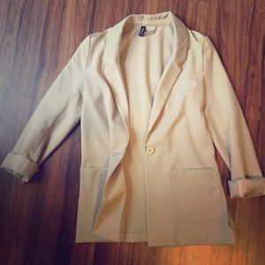 H&M tan boyfriend fit blazer