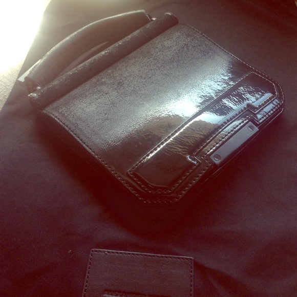 AUTHENTIC ALEXANDER WANG RYAN HANDLE CLUTCH