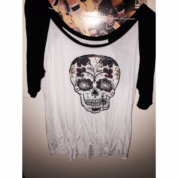 Sugar skull baseball tee