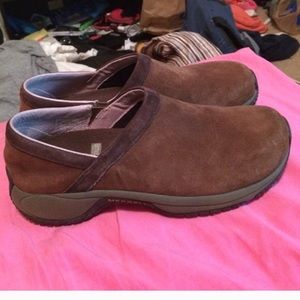 Bundle of Pacsun Jeans and Merrell shoes.