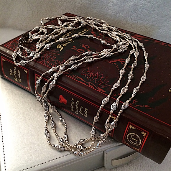 Silver Nakamol Necklace