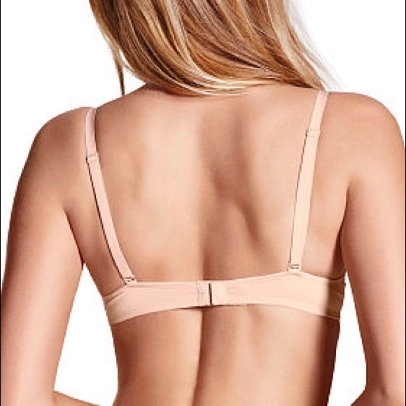 PINK Wear Everywhere Lightly Lined Bra - Picture 2 of 3