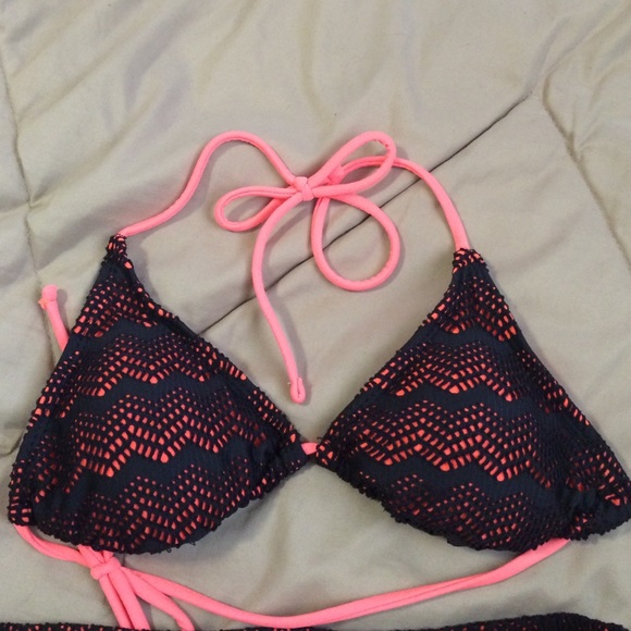 XS swim suit bottom and top, bikini - Picture 2 of 4
