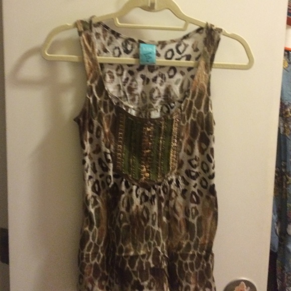 Leopard tank with embellishment - Picture 1 of 4