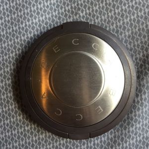 Becca Highliter in Opal. Never used.