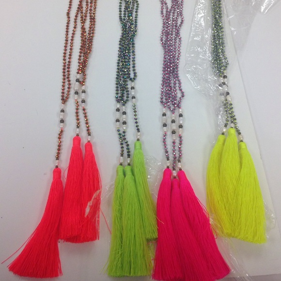 REAL Fresh Water Pearl& Crystal tassel Necklaces-Boutique - Picture 3 of 9