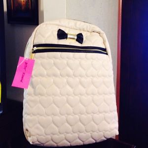 Betsey Johnson BackPack Pu Convertible