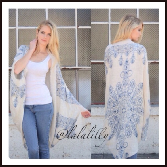 Mandala Kimono Scarf - Picture 3 of 4