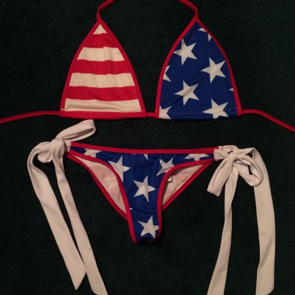 Bizzy B Other - American flag bikini ❤️💙🇺🇸