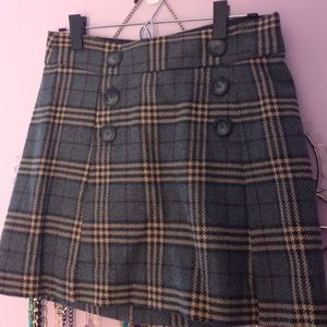 Wool skirt
