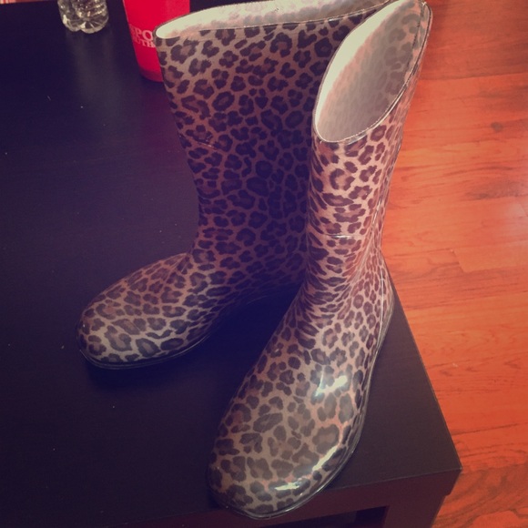 Leopard Print Rain Boots