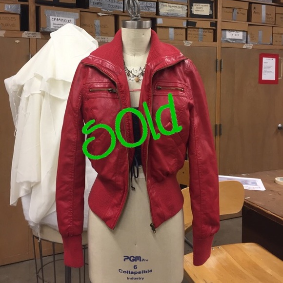 🚫SOLD🚫Red Faux Leather bomber jacket size L