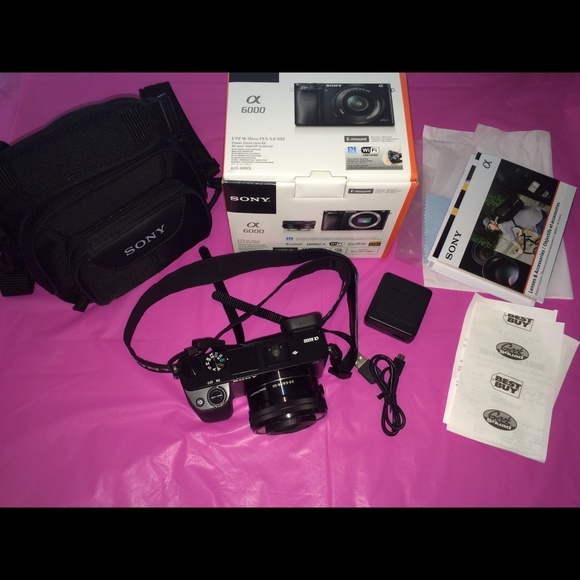 Sonny a6000 camera