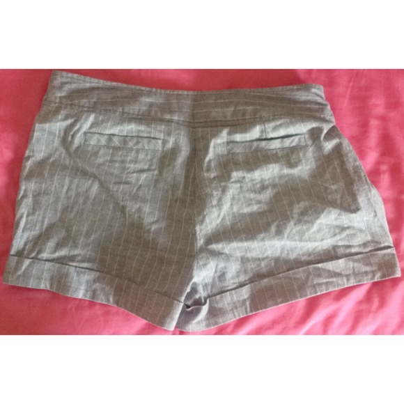 Shorts - Picture 2 of 2