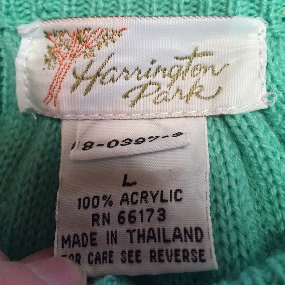 Bundled ✨Light green cardigan - Picture 2 of 4