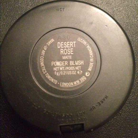 🎉SOLD❌Mac blush - Dessert Rose - Picture 2 of 2