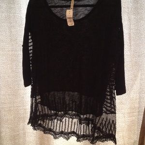 LF STORES LACE TOP