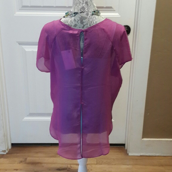 Top - Picture 3 of 4