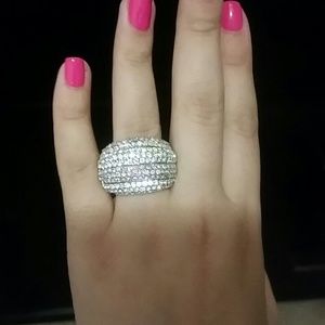 Women's ring