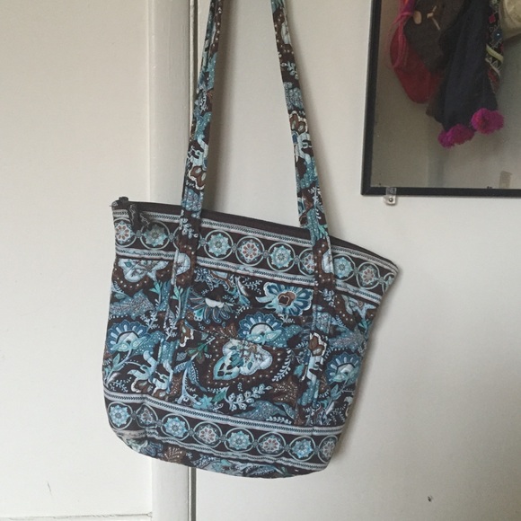 Vera Bradley retired print bag
