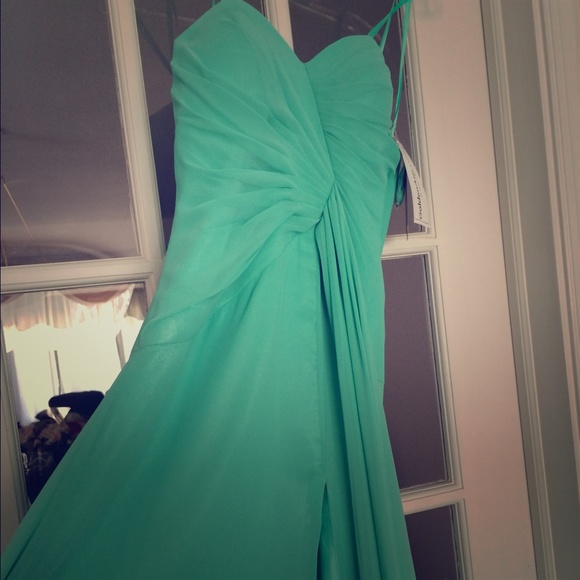 NWT Faviana Strapless Formal Gown (Mint Green)