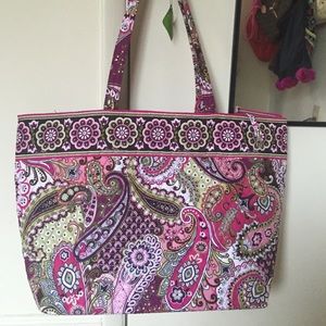Retired print Vera Bradley tote