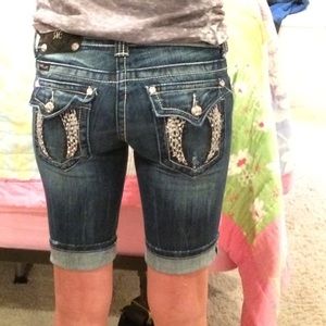Buckle (missme) shorts