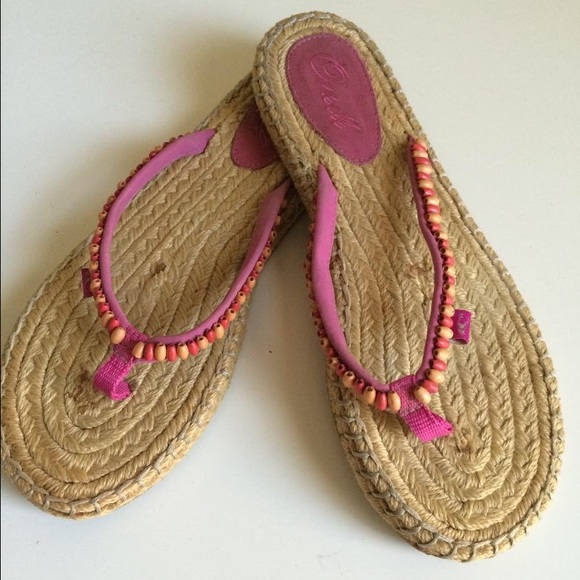 Pink women's O'Neill flip flops