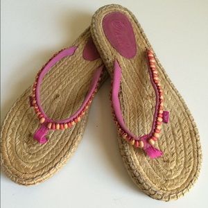 Pink women's O'Neill flip flops