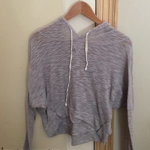 light cropped hoodie