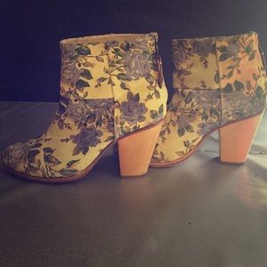 Rag & Bone Floral Classic Newbury Bootie