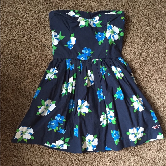 SOLD!!!! NWT Hollister dress