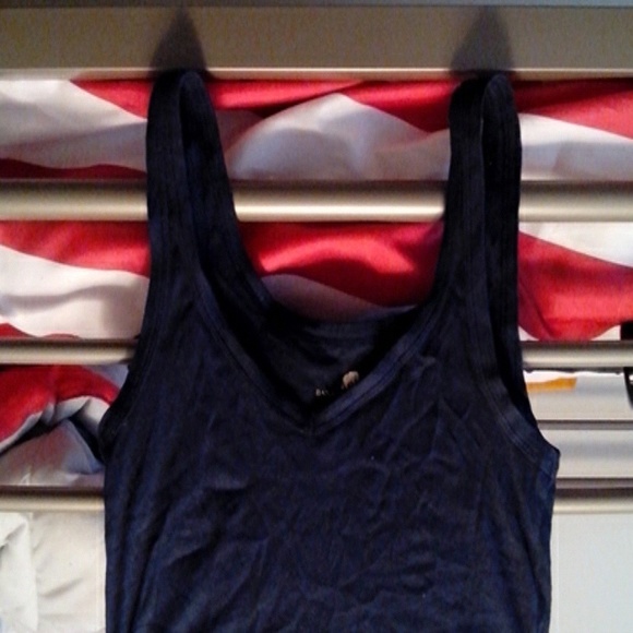 Banana Republic Tank Top - Picture 2 of 3