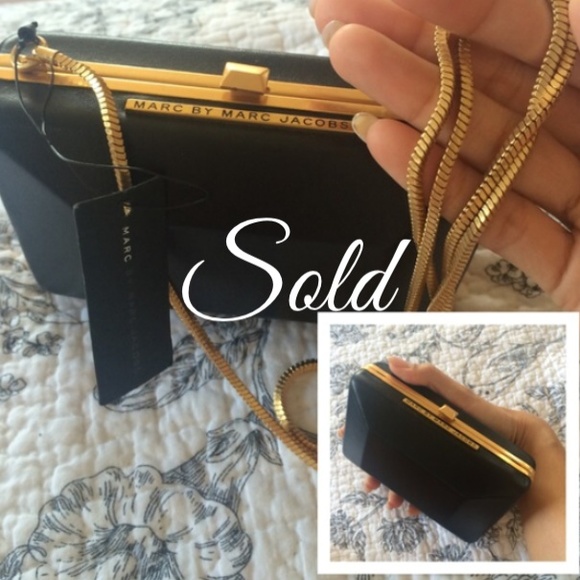 😍MARC BY MARC JACOBS leather clutch/purse