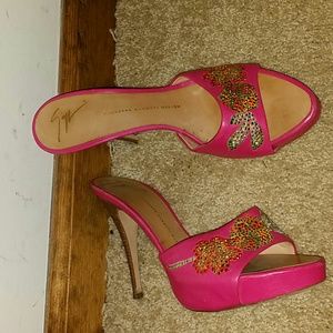 💋Hot Pink Giuseppe Heels